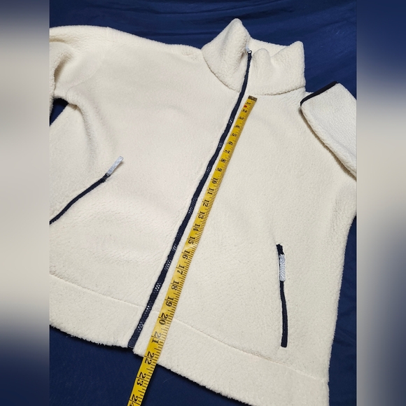 J. Crew Women's Ivory Fleece Sherpa Polartec Long Sleeve Full Zipper Jacket - XL - Picture 4 of 11